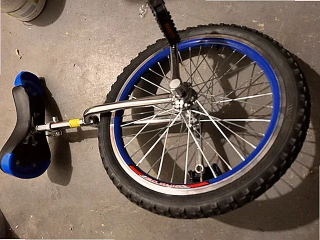 FUN Brand UNICYCLE 19” WHEEL Cycling In & Out Door BLUE Adjustable Seat